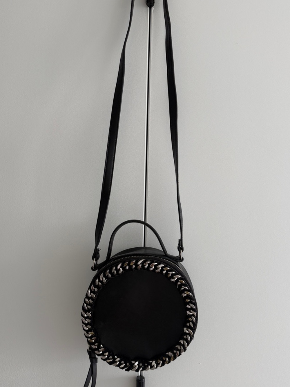 Express Black Round Crossbody with Silver Chain Trim